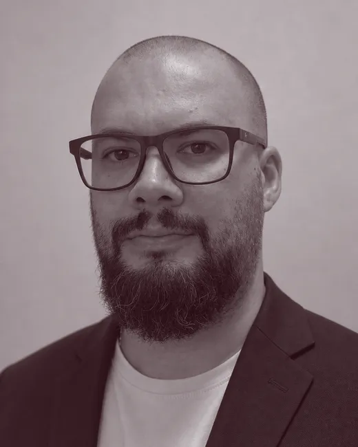 Portrait professionnel de Taner OKUR